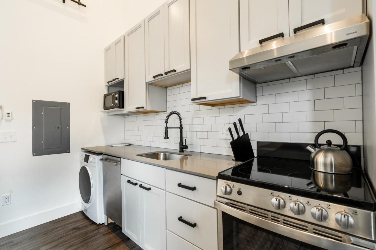 The Loft @ Columbus Center Apartment Екстериор снимка